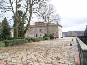 Charming cottage in a wing of an old vineyard on an estate